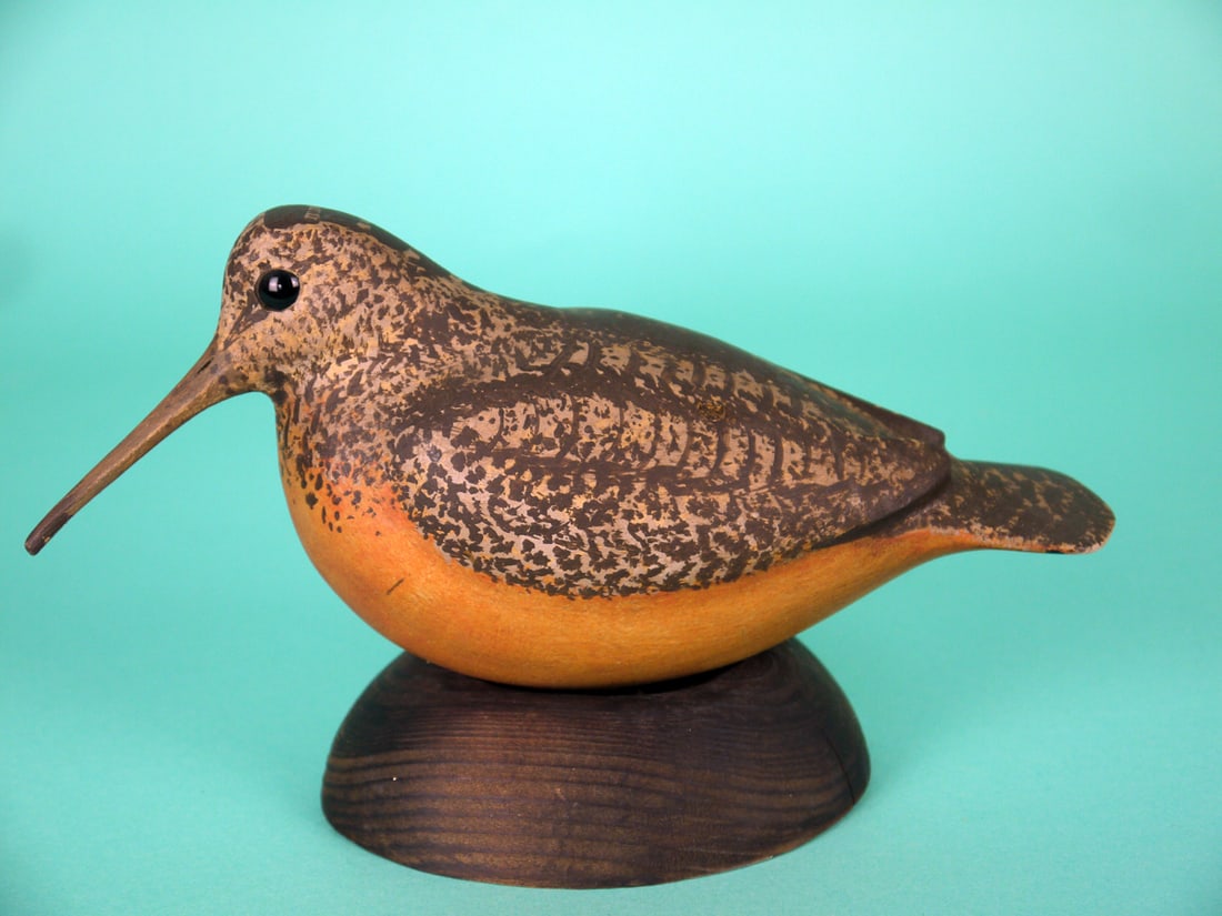 WOODCOCK, S. MOREY: WOODCOCK by Steve Morey, Tuckerton, NJ. Very good original paint and structural condition. Resting model with detailed painted feather work overall. Relief-carved wings with raised wing tips. Retains