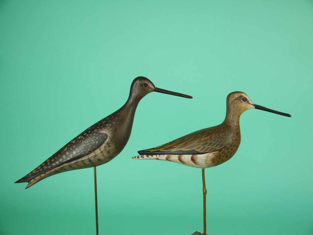 DOWITCHER/YELLOWLEGS, D. RHODES: DOWITCHER AND YELLOWLEGS by Dave Rhodes, Absecon, NJ. Very good original paint and structural condition. Slender models with relief-carved wings and raised wing tips. The whimbrel with detailed