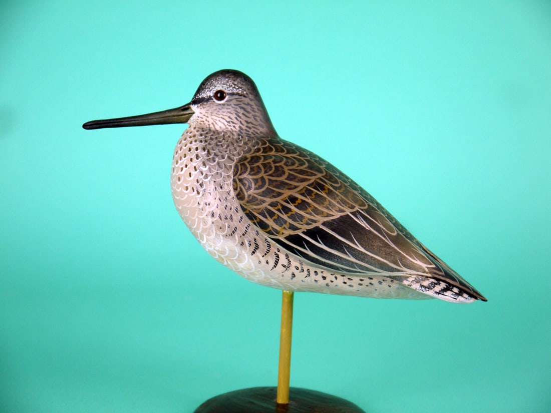 FULL-SIZE DOWITCHER, J. WOOD: FINE FULL-SIZE DOWITCHER by John Wood, Venice, FL. Excellent original paint and structural condition. Plump, snug-head model with relief-carved wings. Wing tips are resting on top of the tail. Very de