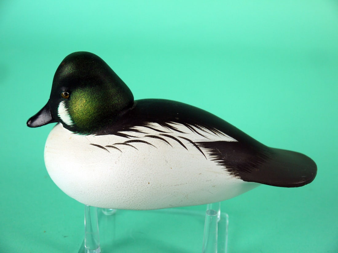 GOLDENEYE DRAKE, D. JESSEN: GOLDENEYE DRAKE by Dick Jessen, Manahawkin, NJ. Excellent original paint and structural condition. Nice paint blending to head. Retains glass eyes. Signed by the maker and dated 2008. Branded RCJ.