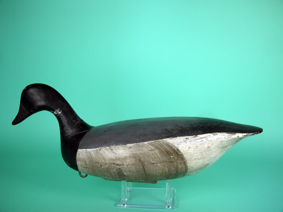 BRANT, H. CONKLIN: EARLY BRANT by Hurley Conklin, Manahawkin, NJ. Working paint with some areas of original paint. Good structural condition. Hollow pre-brand model. Overall length is approximately 18 1/2 Inches.