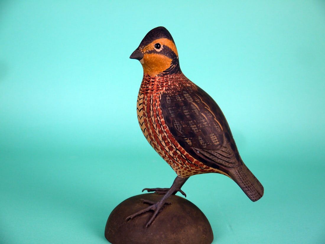 NORTHERN BOBWHITE QUAIL. S. MOREY: NORTHERN BOBWHITE QUAIL by Steve Morey, Tuckerton, NJ. Excellent original paint and structural condition. Detailed painted feather work to body. Carved wing tips and fluted tail. Slightly turned head