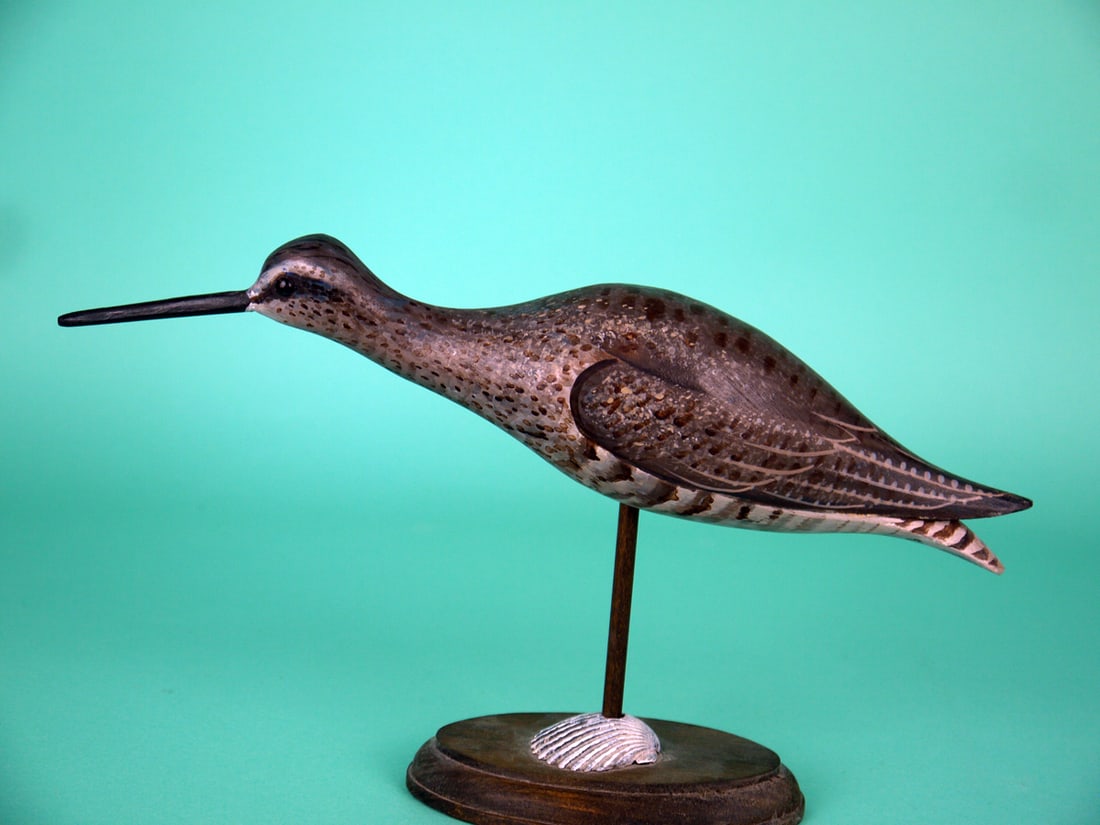 LESSER YELLOWLEGS, D. RHODES: FINE LESSER YELLOWLEGS by Dave Rhodes, Absecon, NJ. Excellent original paint and structural condition. Running model with individually painted feather detail to wings and wing tips. Split-tail carving