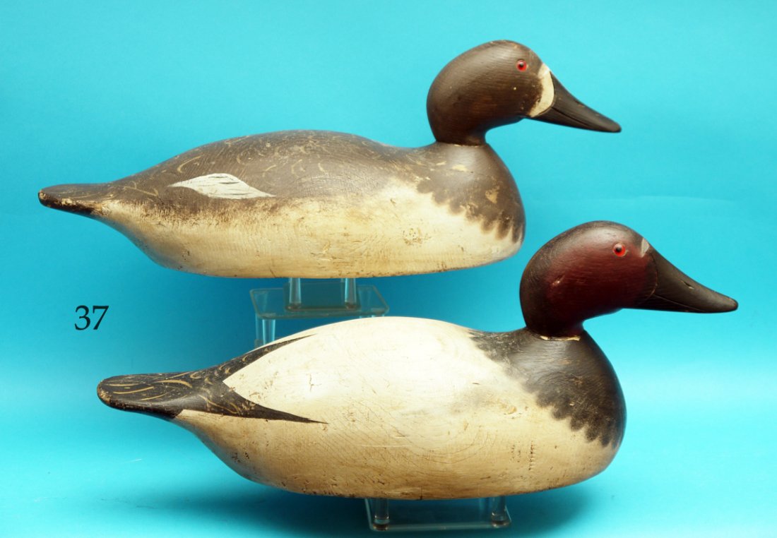 PAIR OF CANVASBACKS by the Mason Decoy Co., Detroit, (1 of 1)