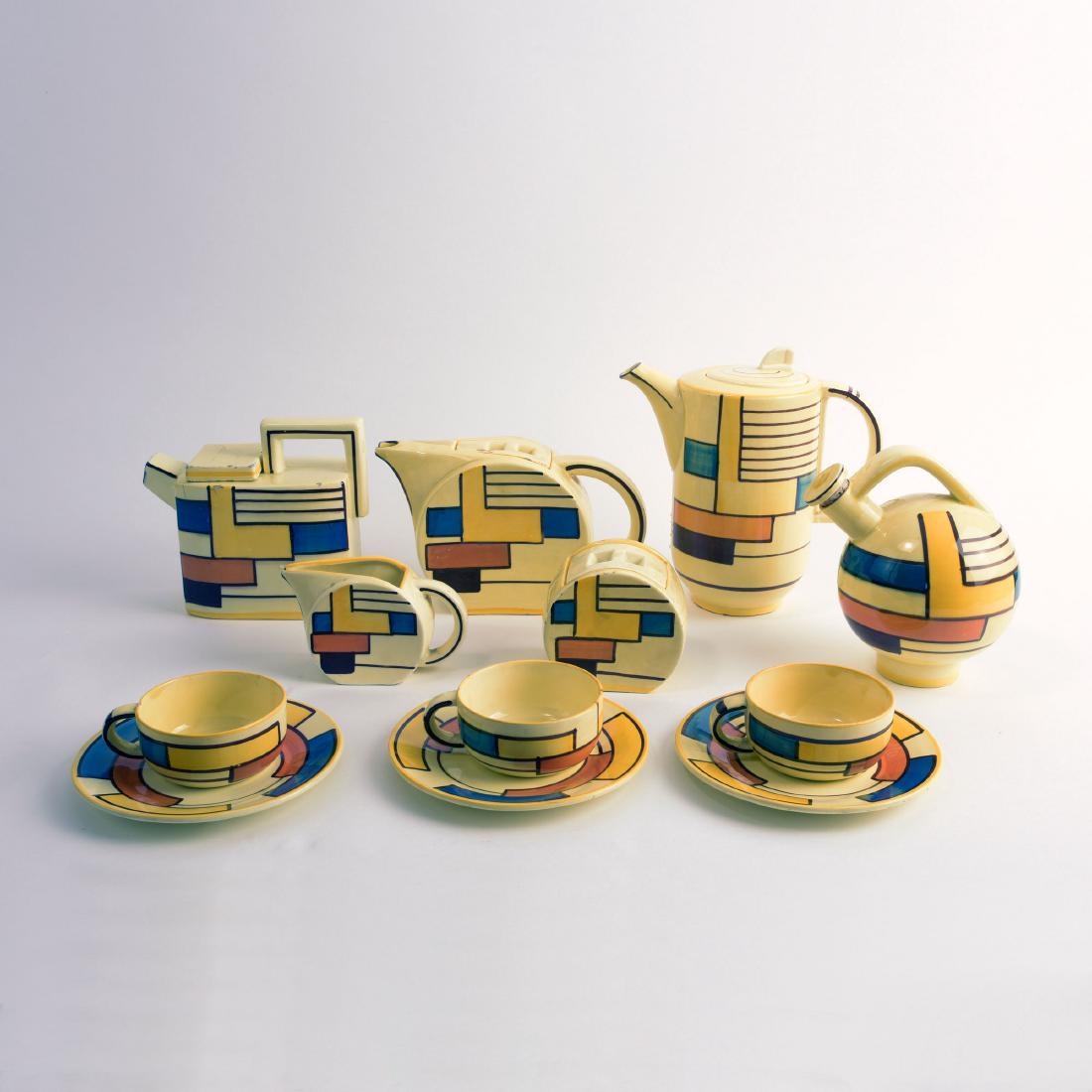 Coffee- and teaset, c1928: Eva Zeisel-Stricker, Nine pieces. Coffee pot: H. 21.5 cm; teapot, rectangular: H. 16 cm; teapot, round: H. 13.5 cm; creamer with lid: H. 8 cm; sugar bowl: H. 9.4 cm; 3 cups and saucers: H. 4.5 cm. Mad