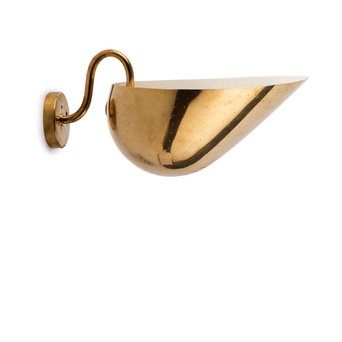 Sconce, 1940s: Carl Axel Acking, H. 19 x 30 x 26 cm, L. 40.5 cm. Made by Brödarna Malmströms Metallvarufabrik, Sweden. Brass, sheet brass, part perforated, tubular brass.