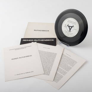 'Dachskulpturen' (Edition), 1972: Reiner Ruthenbeck (Velbert 1937 - 2016 Ratingen), Box of cardboard, 20.5 x 16.5 cm, Vinyl record with cover, 18.0 x 18.5 cm. Leporello with offset prints with illustrations of roof sculptures, numbere