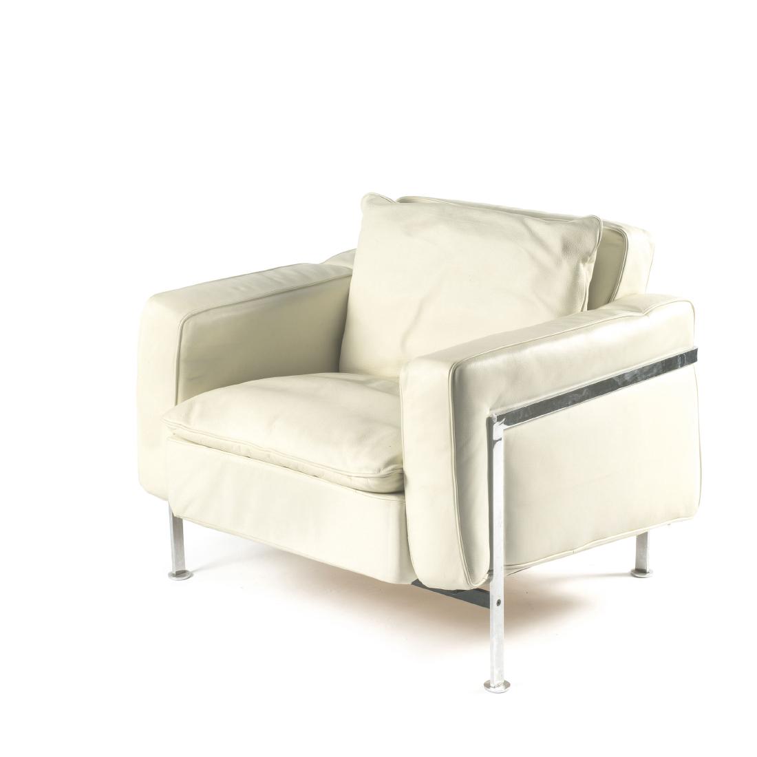 'RH 302' armchair for the 'Swiss Design' collection, (1 of 4)