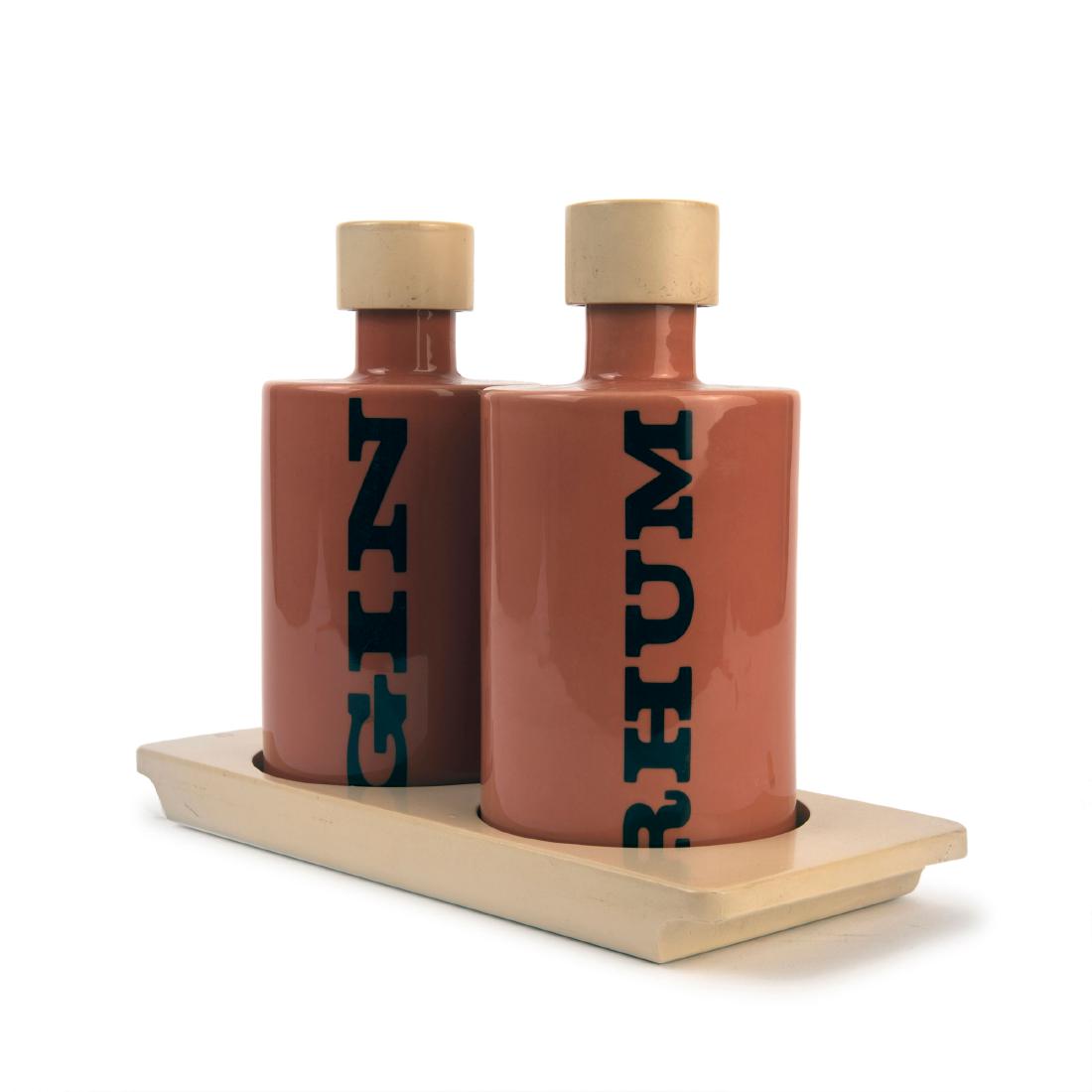 'Gin Rhum' bar set, c. 1960: Ambrogio Pozzi, H. 23 x 30.5 x 13 cm. Made by Franco Pozzi, Gallarate. Earthenware, glazed, wood, painted white. Marked: Maker's mark, CERAMICA FRANCO POZZI GALLARATE ITALY CO/1.