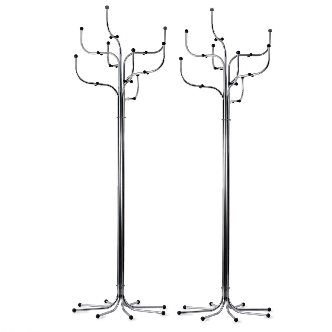 Two 'Serie 9' coat stands, 1971: Sidse Werner, H. 193.5 cm, D. 60 cm. Made by Fritz Hansen, AllerÃ¶d. Chrome-plated tubular steel, black plastic.