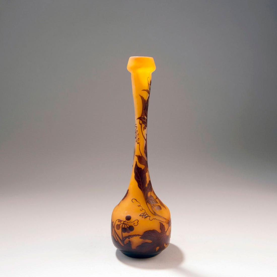 'Vigne' vase, 1908-18 (1 of 3)