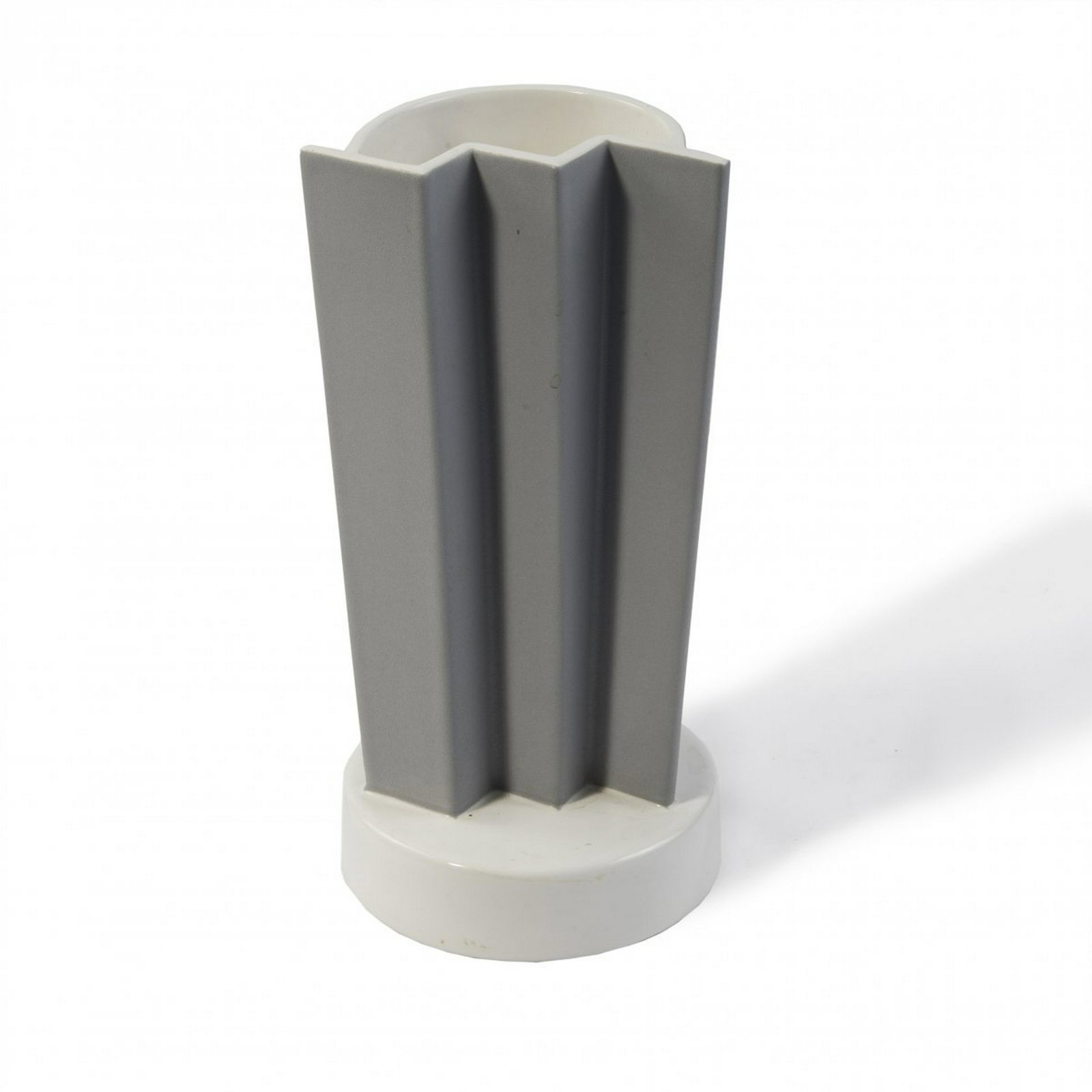 Ettore Sottsass, 'ET1' vase, 1990: Ettore Sottsass, 'ET1' vase, 1990, H. 22.7 cm. Made by Alessio Sarri, Sesto Fiorentino for Anthologie Quartett, Bad Essen. Earthenware, glazed grey and white. Marked: A. SARRI, Signature Ettore Sottsa