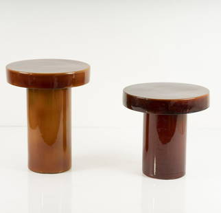 Italy, Two small occasional tables, c. 1975: Italy, Two small occasional tables, c. 1975, H. 46-56 cm, D. 45 cm. Earthenware, glazed brown resp. amber. ,
