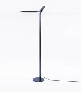Bruno Gecchelin, 'Sovrana' floor lamp, 1977: Bruno Gecchelin, 'Sovrana' floor lamp, 1977, H. 230 cm, L. 90 cm. Made by Oluce, Milan. Sheet metal, tubular metal, varnished black, black plastic.,