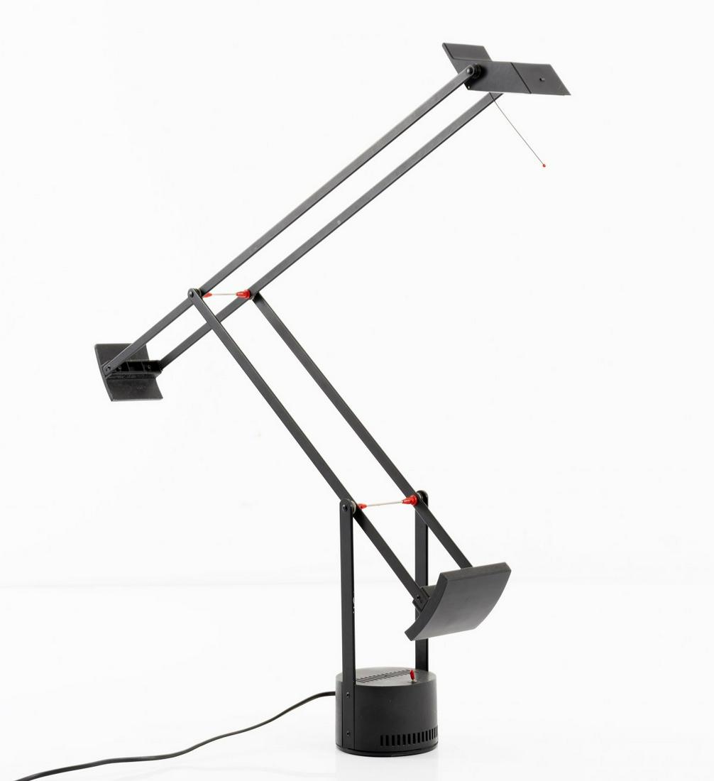 Richard Sapper, 'Tizio' desk light, 1972: Richard Sapper, 'Tizio' desk light, 1972, H. 120.5 cm (max.). Made by Artemide, Milan. Sheet metal, painted black, black plastic. Marked: Manufacturer's mark, paper label. , Cat. Kunst die sich nü