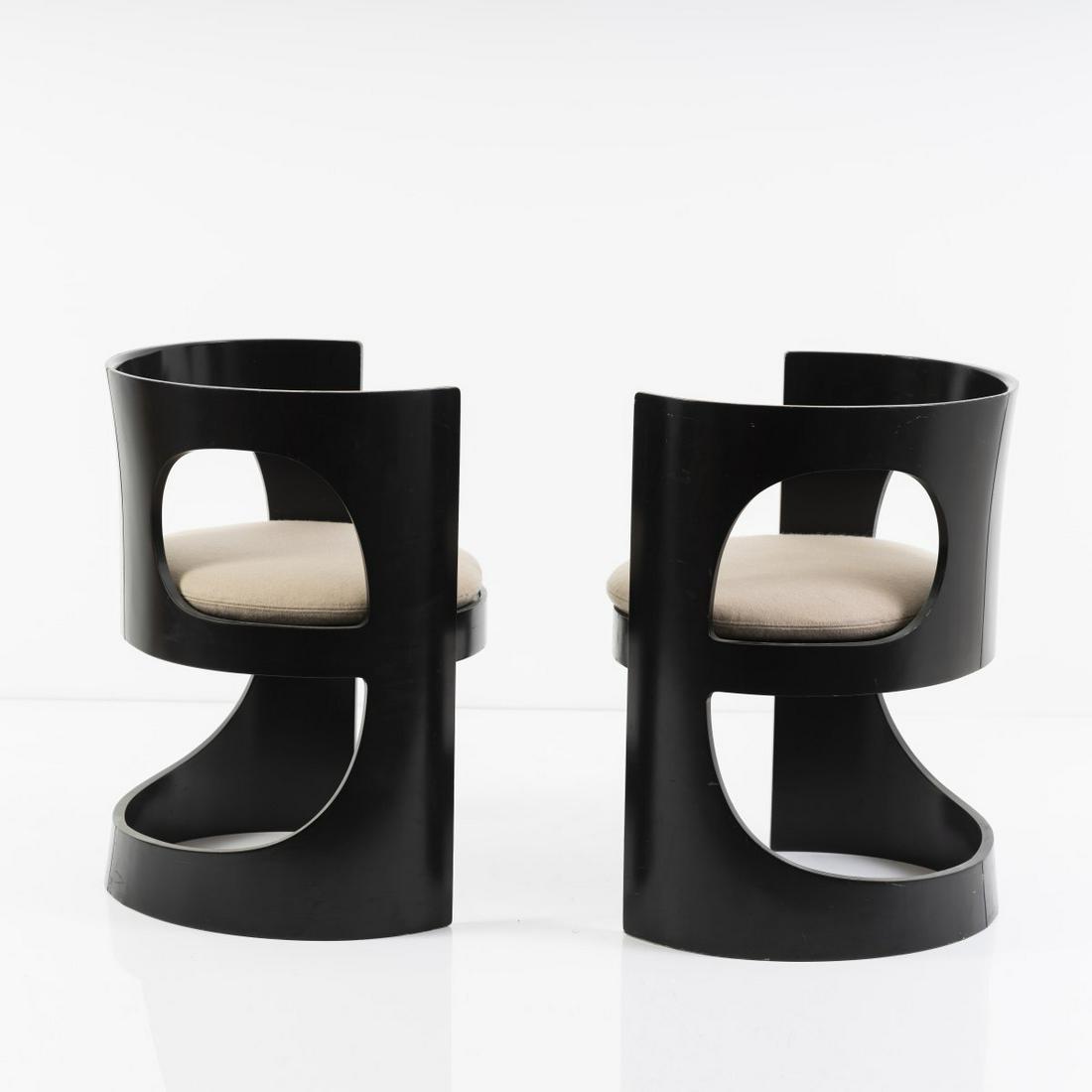 Arne Jacobsen, Set of two 'Pre-Pop' lounge chairs, 1971 (1 of 3)