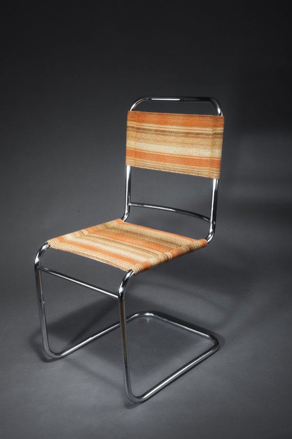 Bastiaan Johannes (Bas) van Pelt. Tubular chair,: Bastiaan Johannes (Bas) van Pelt. Tubular chair, designed c. 1930. H. 92.5 x 45.5 x 59 cm. Made by EMS, Den Haag. Chrome-plated tubular steel, striped tissue (replaced).