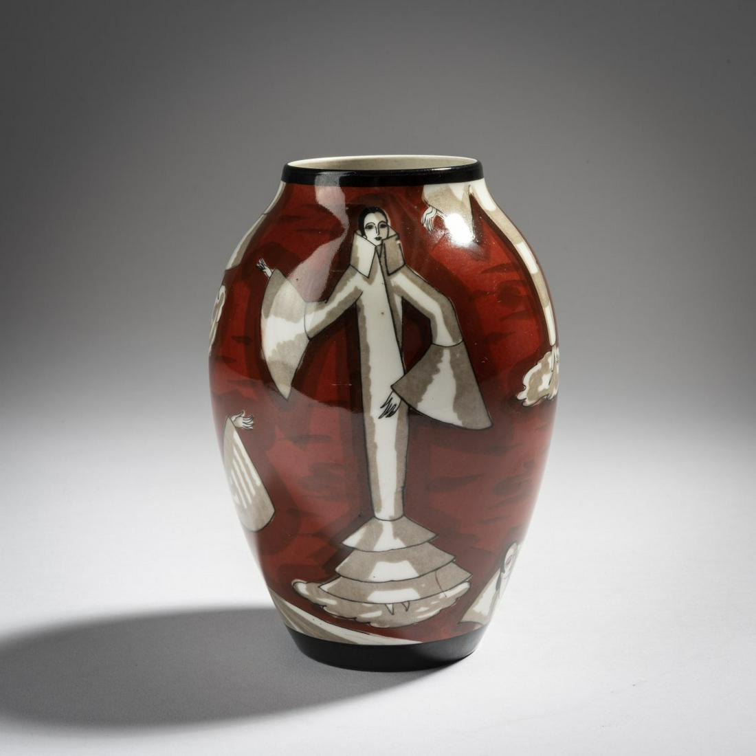 L. Bernardaud & Cie., Limoges, Small vase, c. 1930: L. Bernardaud & Cie., Limoges, Small vase, c. 1930, H. 14.5 cm. Porcelain, white, glazed, polychrome overglaze with elegant figures. Marked: ÉDITÉ POUR LA MAISON À LA REINE D'