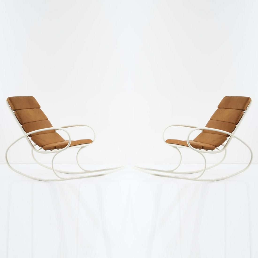 France, Two rocking chairs, 1970s: France, Two rocking chairs, 1970s, H. 94 x 55.5 x 140 cm. Tubular steel, painted white, brown leather.,