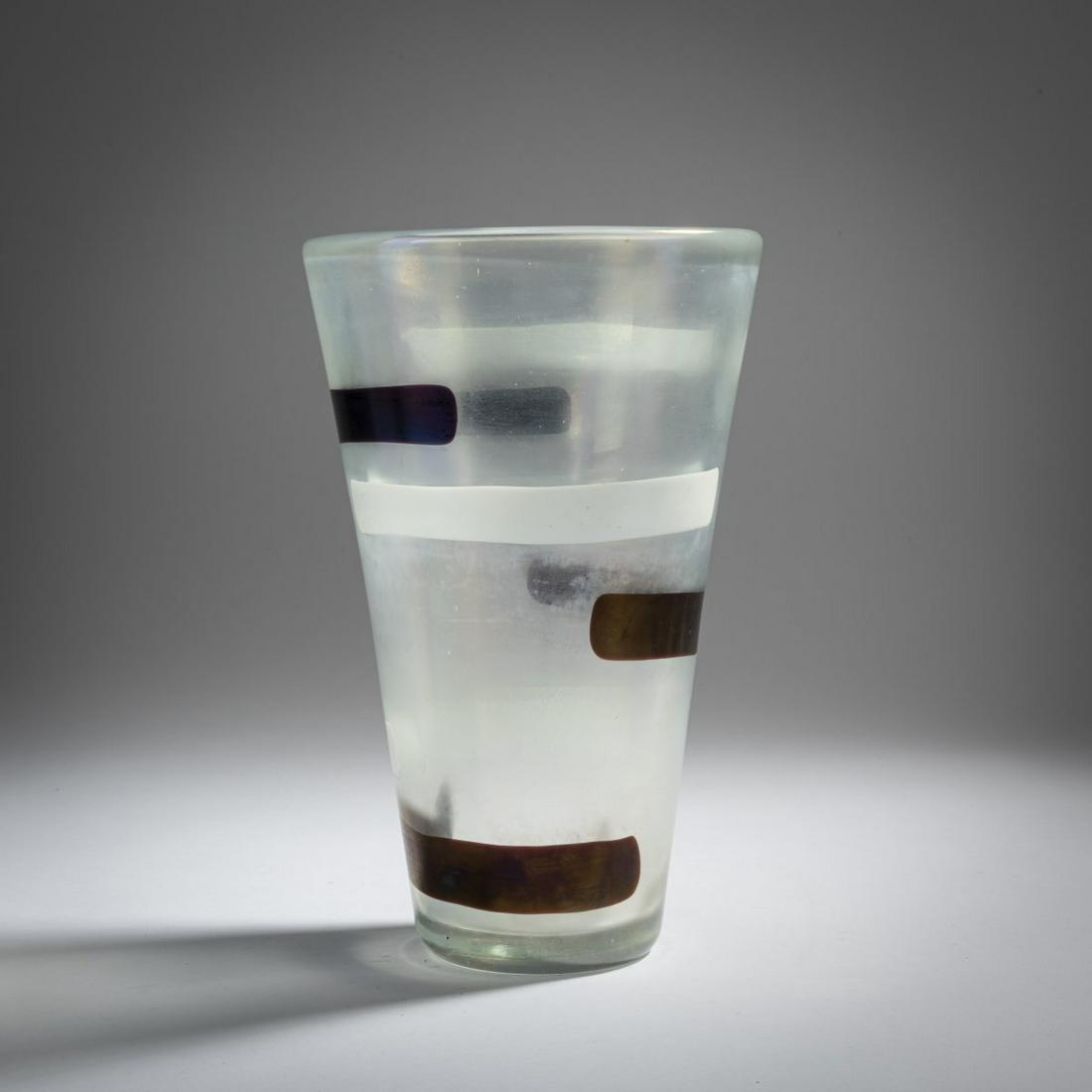 I.V.R Mazzega, Vase, c. 1960: I.V.R Mazzega, Vase, c. 1960, Funnel shape. H. 26 cm. Cased glass, colorless, melted deep violet and white ribbon, iridescent. Manufacturer's label and distributor's label on the wall.,