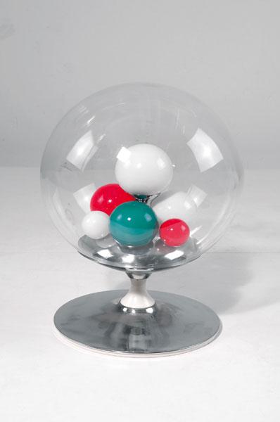 Angelo Brotto. 'Barbarella' table light, designed: Angelo Brotto. 'Barbarella' table light, designed c. 1965. H. 47.5 cm; Diameter 33 cm. Made by Esperia, Poggibonsi. Chrome-plated metal sheet, shaft painted ivory-white, glass, clear, white, red and g