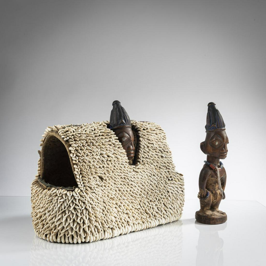Yoruba, Nigeria, Pair of twin figures 'Ibedji' (1 of 14)