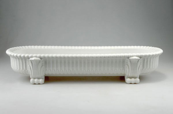 Adolph Amberg (Hanau 1874 - 1913 Berlin): Adolph Amberg. Centrepiece from the 'Wedding parade', 1908. H. 13.5 cm; 68 x 25 cm. Made by KPM Berlin, 1912. Porcelain, white, glazed. Marked: Maker's mark, year mark M, 9027, further marking.