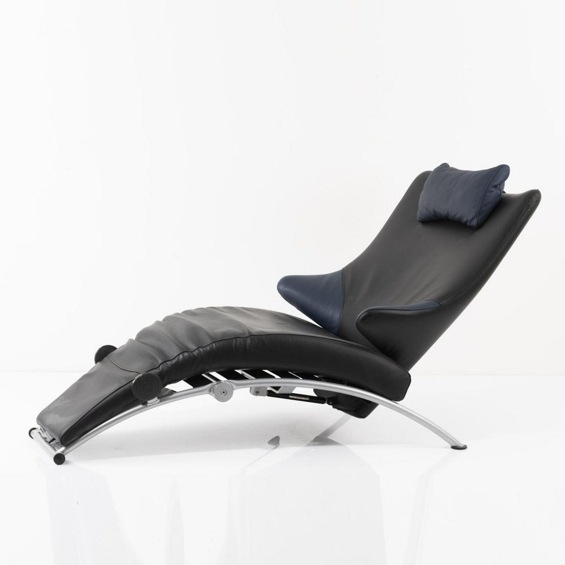 Stefan Heiliger, Recliner 'Relax Chair Solo', 1996: Stefan Heiliger, Recliner 'Relax Chair Solo', 1996, H. 98 x 81 x 90-127 cm. Made by WK Wohnen, Rheda-Wiedenbrück; Designo, Dreieich. Tubular metal, sheet metal, anodized silver, leather, black an