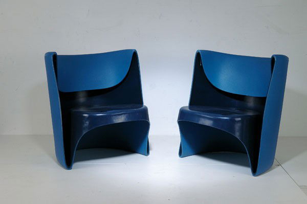 Ron Arad. Two 'nino rota' chairs, designed in2002.: Ron Arad. Two 'nino rota' chairs, designed in2002. H. 71.5 x 62Êx 66.5 cm. Made by Cappellini, Arosio. Polyetylene, light and dark blue. Marked: Nino Rota by Ron Arad for Cappellini. One chair with o
