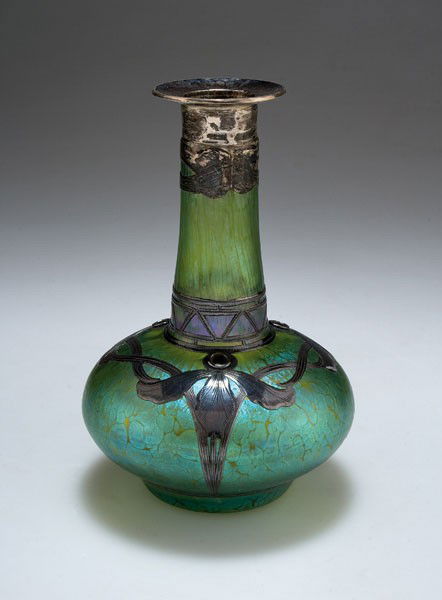 Johann Loetz Wwe., KlostermŸhle. Vase, circa 1900: Johann Loetz Wwe., KlostermŸhle. Vase, circa 1900. H. 12.5 cm. Green glass, dense Papillon pattern, matt mother-of-pearl lustre. Galvanic silver-overlay with engraved orchids.