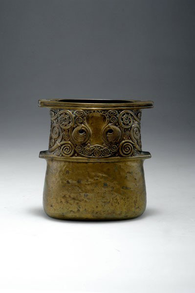 Gustav Gurschner, Vienna. Vase with acanthus, cir