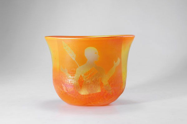 Bertil Vallien. Unicum vase, designed circa 1985. H. 16: Bertil Vallien. Unicum vase, designed circa 1985. H. 16 cm; L. 21.5 cm. Made by Kosta Boda. Cased glass, clear, orange and yellow. Multiply etched pattern on the inside, outside slightly reliefed and