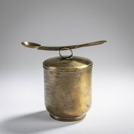 Hayno Focken, Tea caddy with spoon, c. 1935 (0054) on Jun 28, 2022