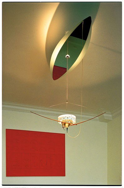 Jan Roth (München 1942), München: Jan Roth. 'Kempfenhausen' ceiling light. Designed and made in 1992. H: 147 cm; Diameter 129 cm. Fishing rods of fiberglass, blind of stainless spring steel and teflon; spring wire; plate glass, steel