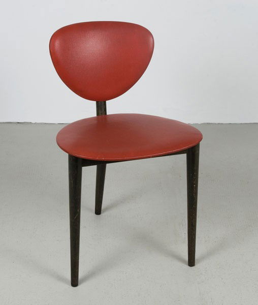 Max Bill: Max Bill. Chair, designed in 1949. H. 74 x 44 x 50.5 cm. Made by Horgen Glarus, Glarus. Beechwood, painted black, red leatherette. Marked: Maker's label.