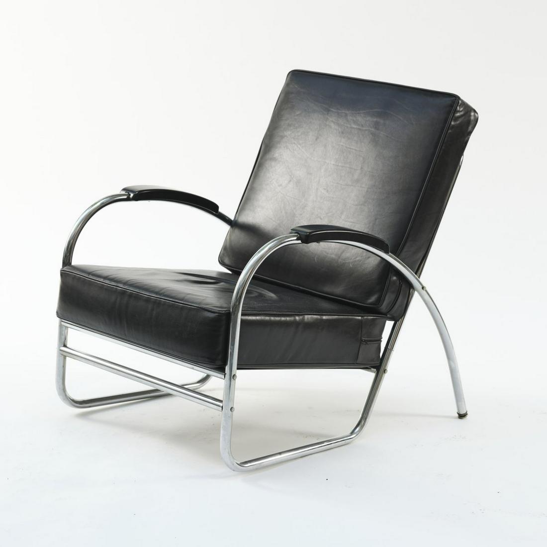 Wolfgang Hoffmann (style), Armchair, c. 1938: Wolfgang Hoffmann (style), Armchair, c. 1938, H. 95 x 60 x 97 cm. Made by Royal Metal Manufacturing Co., Chicago ILL. Tubular steel, chrome-plated, wood, painted black, black leather. Marked: Manufact