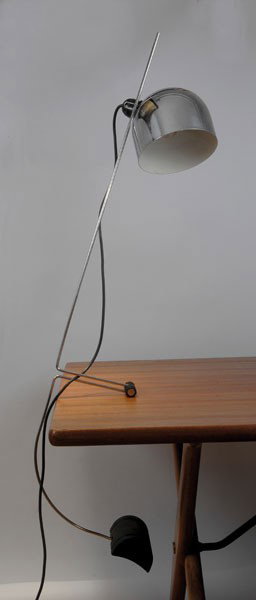 Lumenform, Scorzè. Table light, designed in the 1970s. : Lumenform, Scorzè. Table light, designed in the 1970s. H. 98.5 cm. Cast iron, painted black, steel rods and sheet steel, chrome-plated, black rubber.