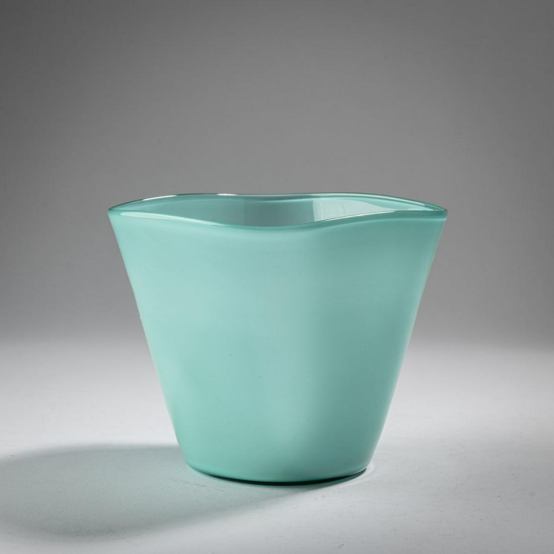 Paolo Venini , 'Opaline' vase, c. 1952 (1 of 4)