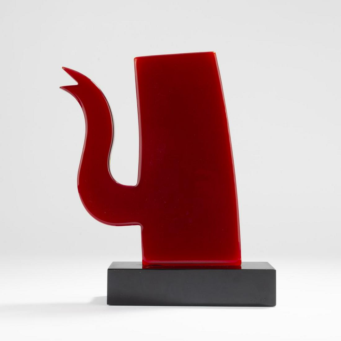 Klaas Gubbels, Glass object 'Coffee pot', 1992: Klaas Gubbels, Glass object 'Coffee pot', 1992, H. 34 cm. Glass, red and black. Marked: KG 25/99.,
