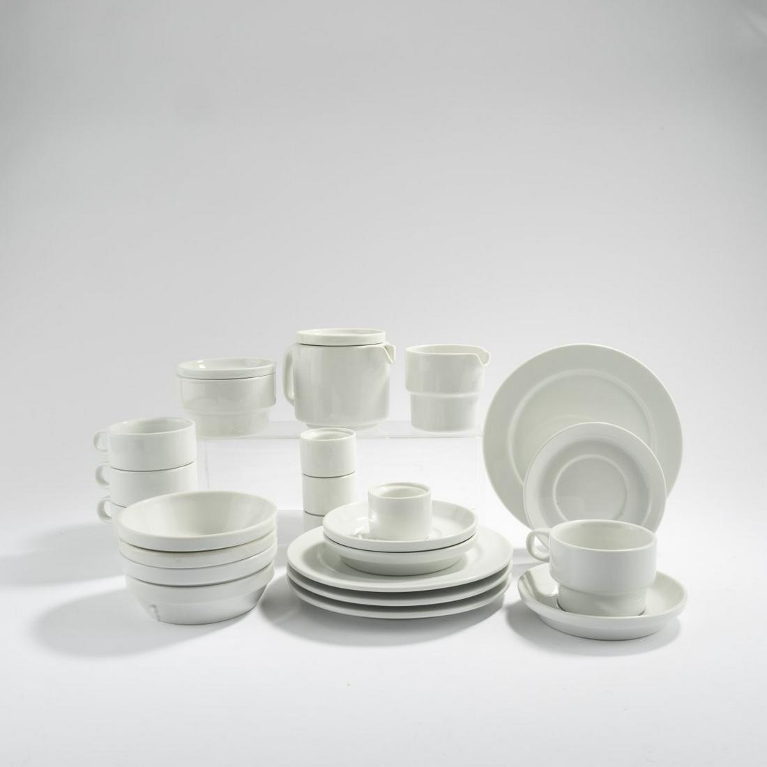 Hans (Nick) Roehricht, 20-piece 'TC 100' stacking crockery, 1958/59: Hans (Nick) Roehricht, 20-piece 'TC 100' stacking crockery, 1958/59, Jug, 4 cups with saucers, 4 dessert plates, 4 bowls, 4 egg cups, milk jug, sugar bowl, bowl. H. 4-15 cm; Ø 10-19 cm. Made by
