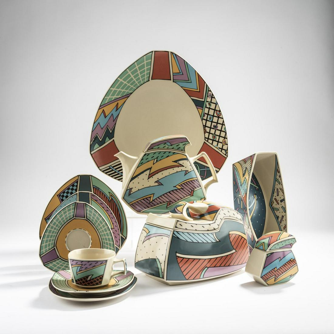 Dorothy Hafner, 16-piece Tea service 'Flash', 1985 (1 of 3)