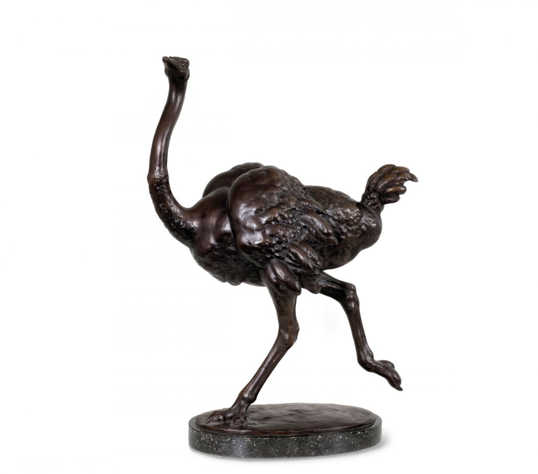 Vogel Strauß, 1920er Jahre: Max Hermann Fritz, Dresden. Ostrich, 1920s. H. 65.5 cm (incl. base). Cast by Oswald Zinke, Dresden. Bronze, dark patina. Plinth marked: M. Herm. Fritz, Guss v. Osw. Zinke Dresden-A.