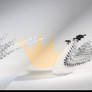 Dino Martens, Bird-shaped 'Filigrana semplice a trina' bowl, 1952: Model no. 5108. H. 14 cm. Execution: Aureliano Toso. Cased glass, colorless with combed threads in white, amber and aventurine. Beak, crest and eyes deep violet with burst gold foil. Literature: Cf.