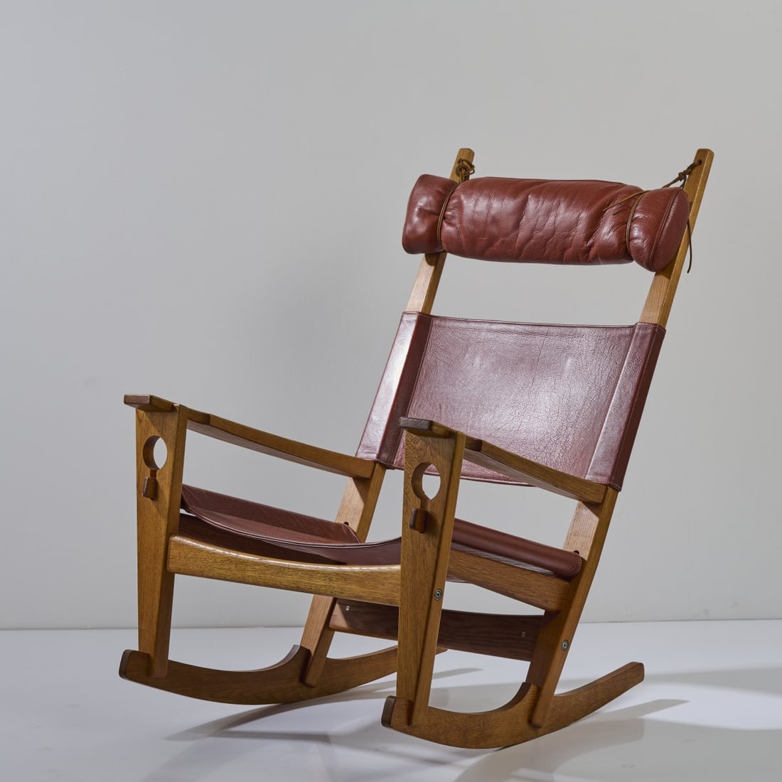 Hans J. Wegner, 'GE-673 - Key Hole' rocking chair, 1967 (1 of 8)