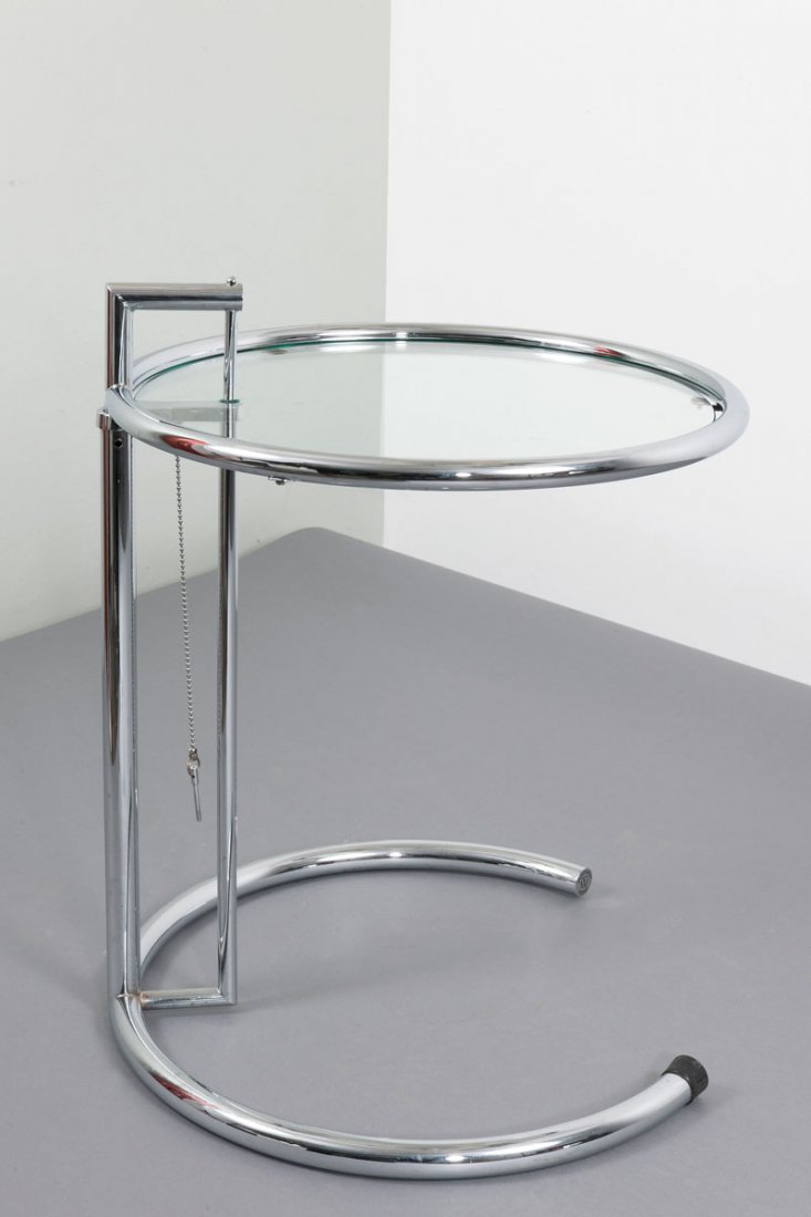 Eileen Gray. 'E1027' side table