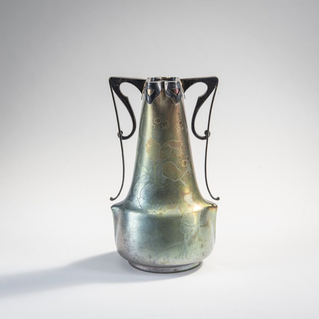Clément Massier, Golfe-Juan, Vase 'Japon' with silver-mounting by Alphonse Debain, Paris, c.: H. 22 cm. Earthenware, luster glaze, predominantly green, floral decor. Marked: CM Golfe-Juan (AM) (2x, luster, embossed), silver mounting with Minerva head and workshop mark in the lozenge (AD with s