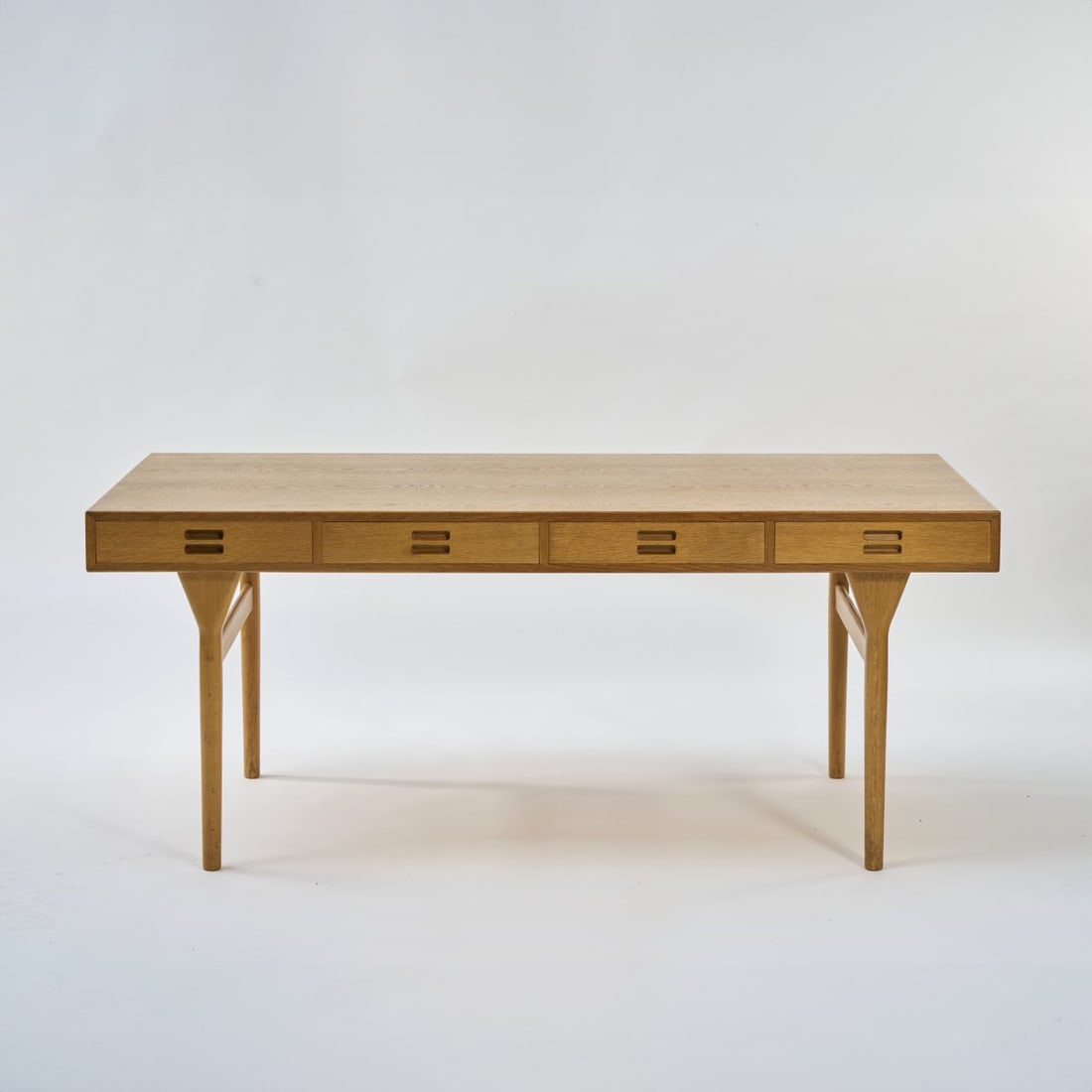 Nanna Ditzel, Desk '93', 1952 (1 of 8)