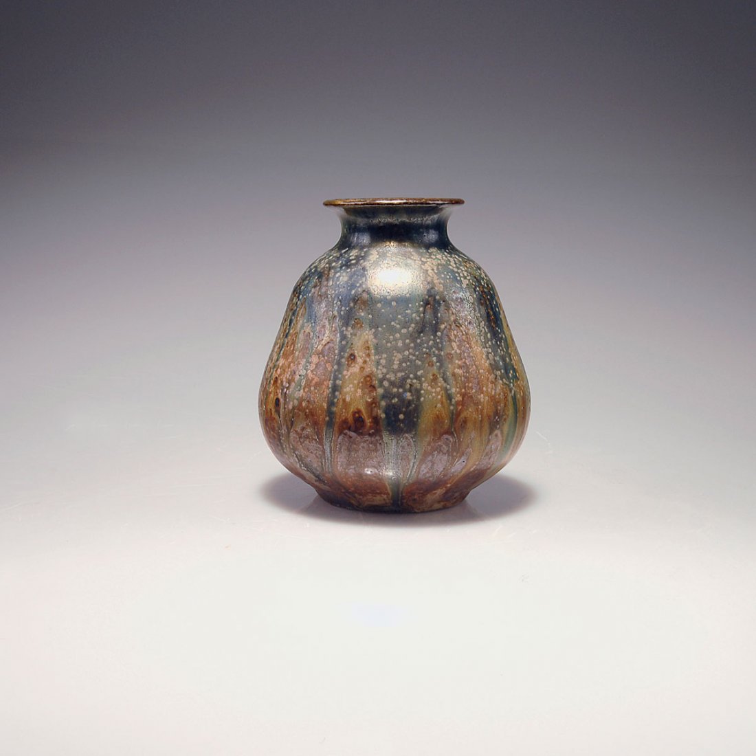 Vase, 1920s: Edgar Aubry, Belgium. Vase, 1920s. H. 15.3 cm. Earthenware, dark green glaze, slightly chrystallic on brown, lustre. Marked: EAubry.