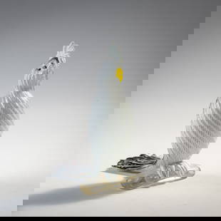 Dino Martens, Bird, 1956: Model No. 6487. H. 21 cm. Execution: Aureliano Toso. Colorless glass with fused ribbons in white, deep violet and aventurine, partially yellow and gold foil. Literature: Cf. Marc Heiremans, Aureliano