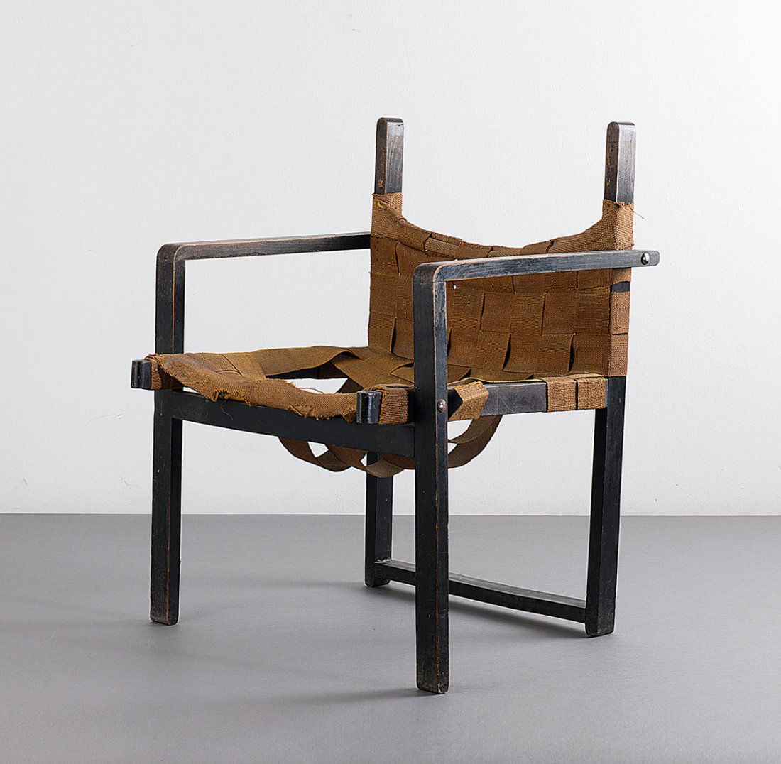 'Bauhaus' crate chair, 1920/30s: Josef Albers, Marcel Breuer, Erich Dieckmann (in the style of) 'Bauhaus' crate chair, 1920/30s. H. 81 x 63.2 x 60 cm. Wood (elm?), stained dark, gunny straps.